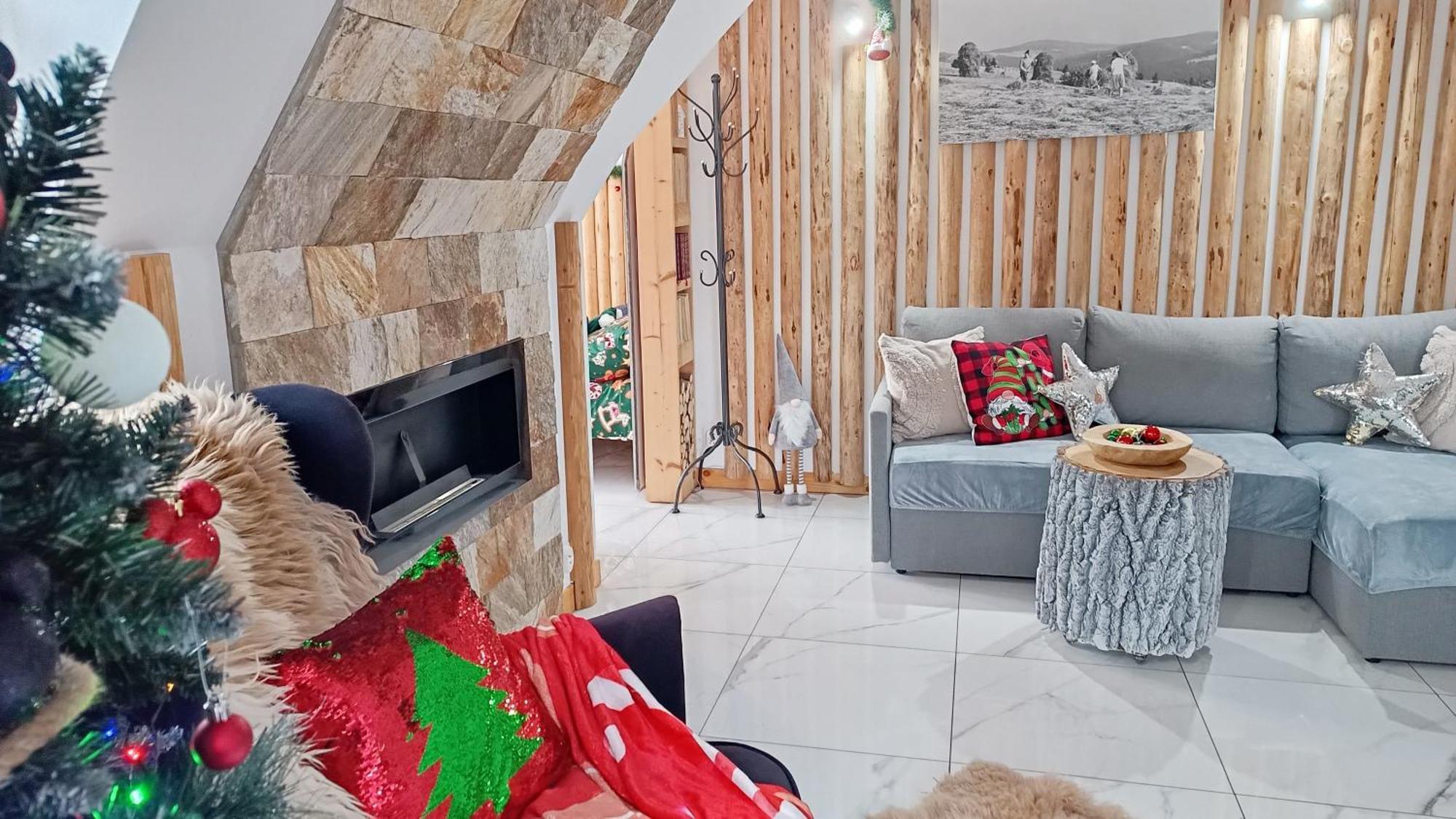 Lux Houses W Domku Tylko Dwa Apartamentyz Jacuzzi Zewnetrznym Gron Bagian luar foto