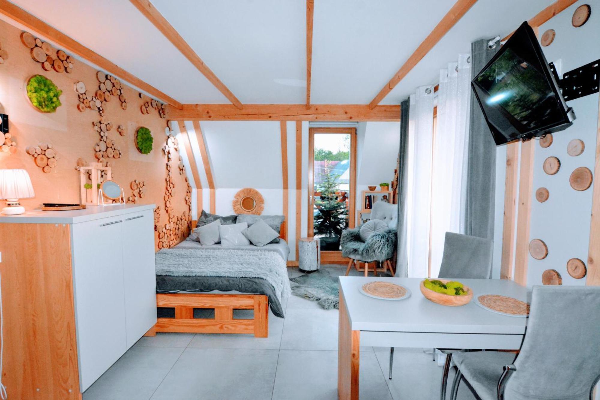Lux Houses W Domku Tylko Dwa Apartamentyz Jacuzzi Zewnetrznym Gron Bagian luar foto