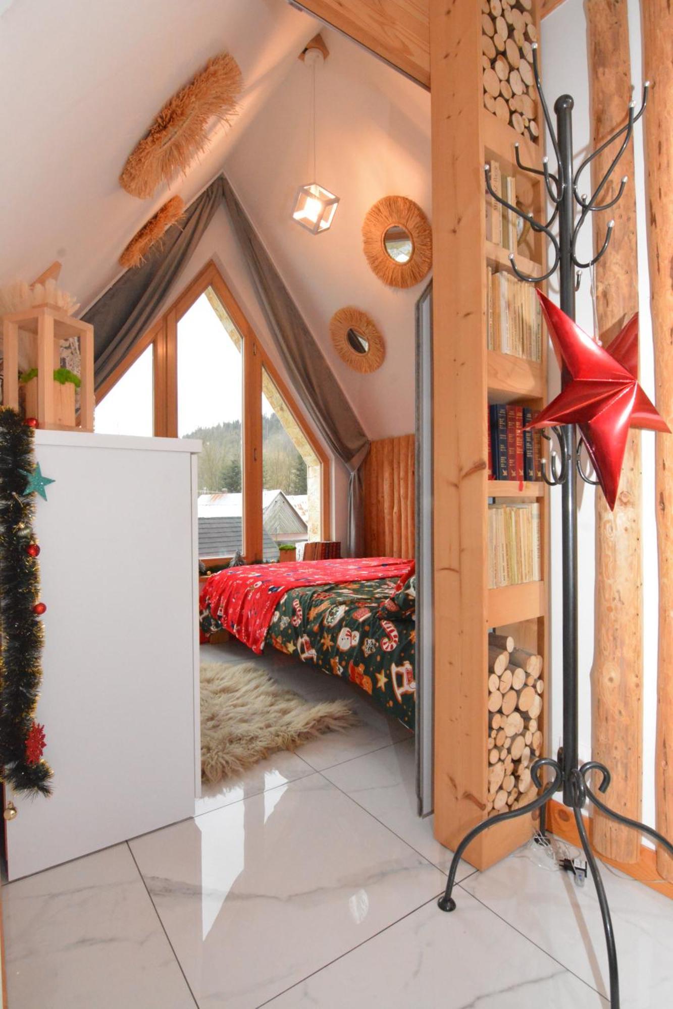 Lux Houses W Domku Tylko Dwa Apartamentyz Jacuzzi Zewnetrznym Gron Bagian luar foto
